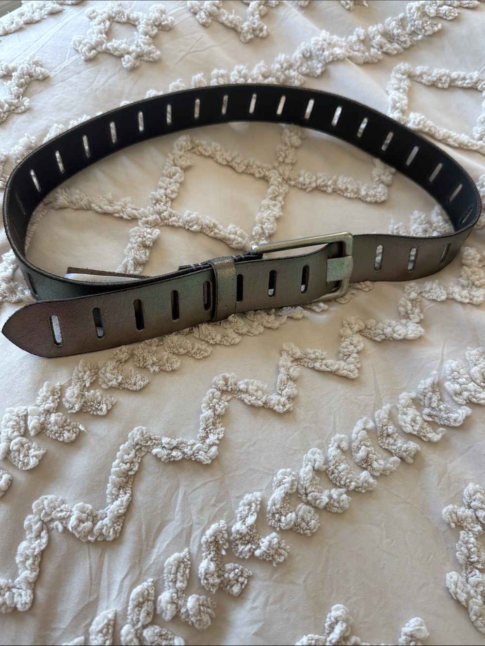 Free people Metallic Silver Leather Belt with Rectangular Buckle - Picture 4 of 6